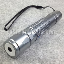 L'adaptation du pointeur laser